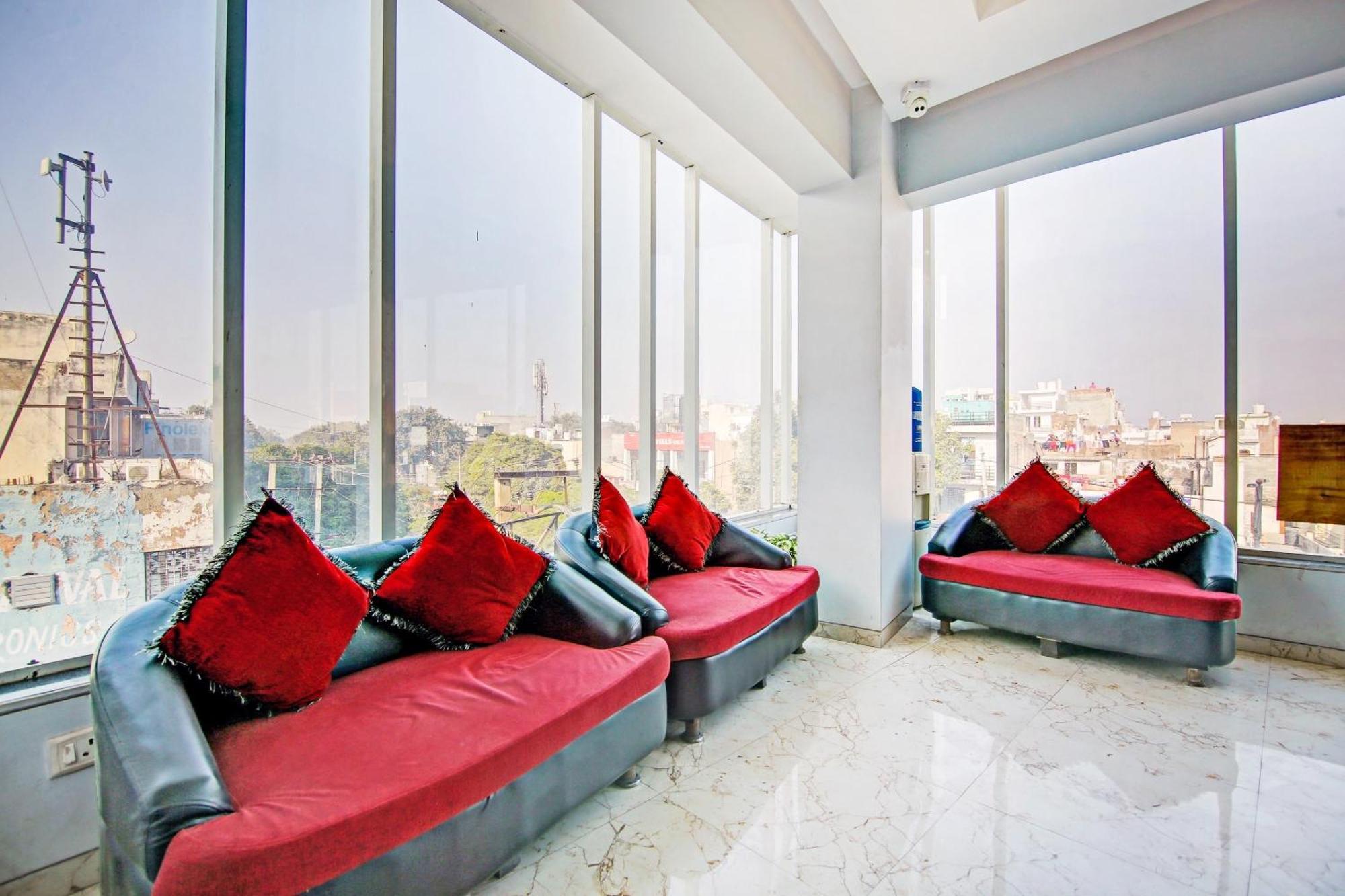 Super Townhouse Geetanjali Inn Gurgaon Exterior photo